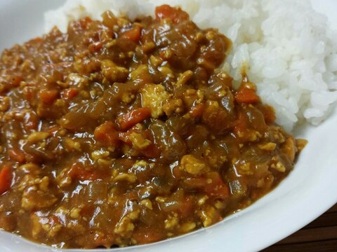 豆腐で簡単ヘルシー！キーマカレー♪